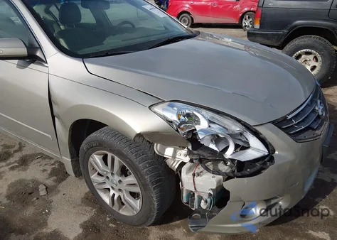 2010 Nissan Altima 2.5 S z USA, uszkodzony, nr VIN 1N4AL2AP8AC144906